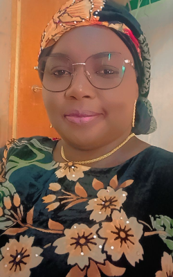 Seynabou GUEYE Comptable